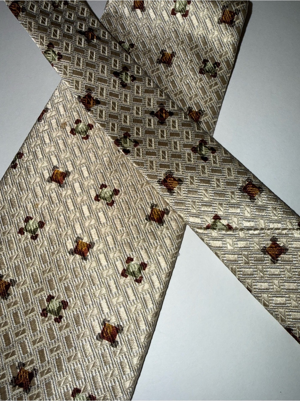 Ermenegildo Zegna Cream Silk Tie with Brown and Green Motifs